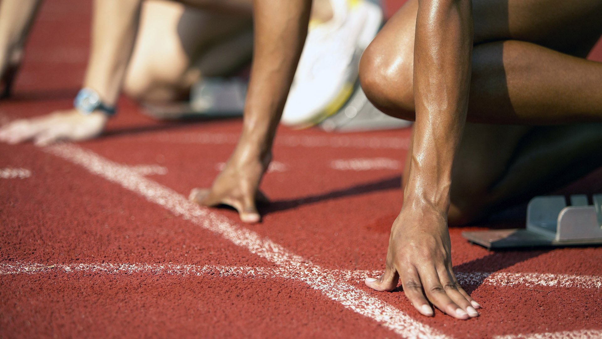 篮球直播账号内容多样化教育娱乐兼顾扩大传播受众,篮球网络直播平台