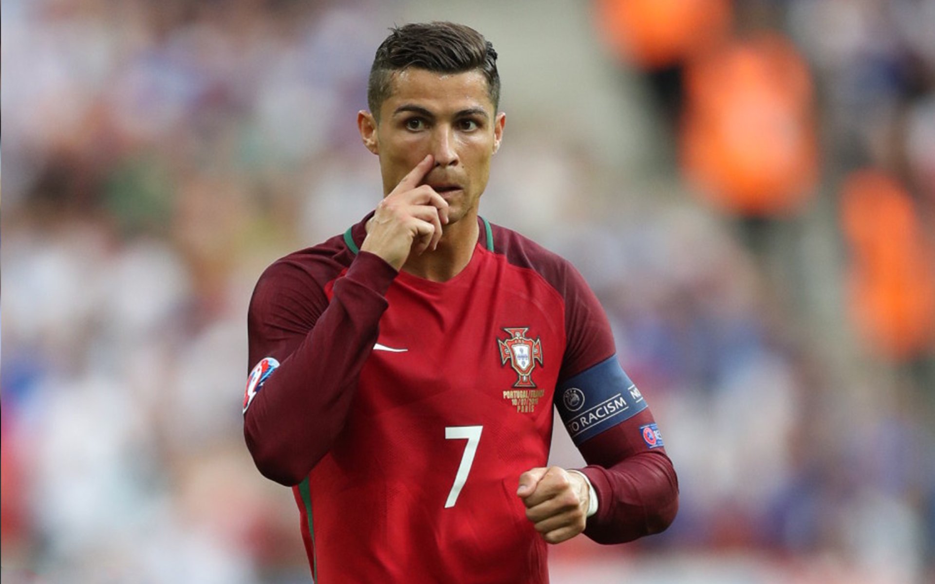 金正恩会谈核部门专家，推动核武器研发进展
